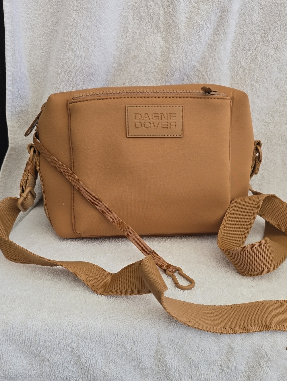 Dagne Dover Caramel Tan Crossbody Bag with Adjustable Strap - Picture 3 of 11